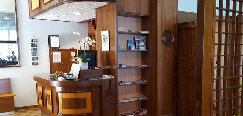 Hotel Glavjc Торно Екстериор снимка