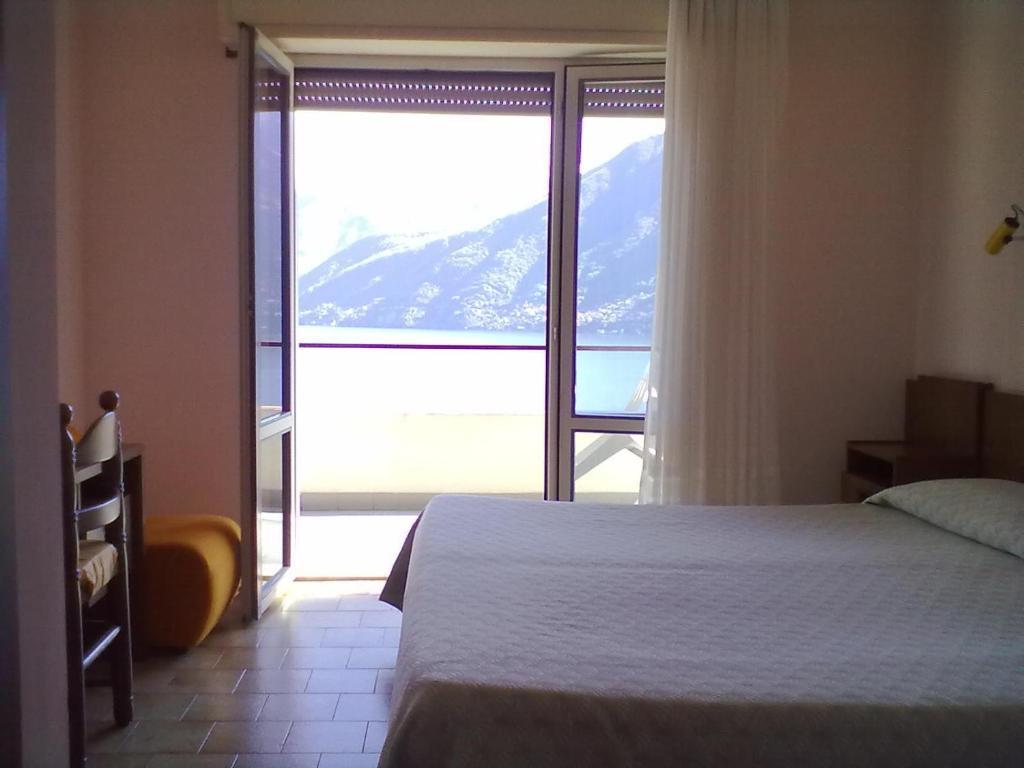 Hotel Glavjc Торно Екстериор снимка